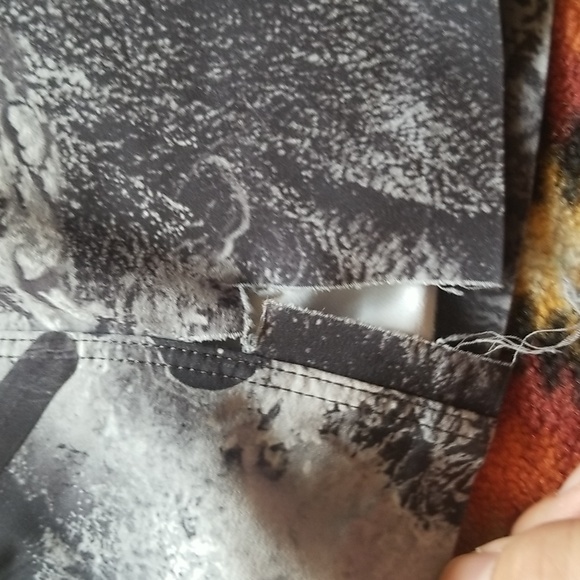 Lululemon swim trunks size M - Picture 2 of 6